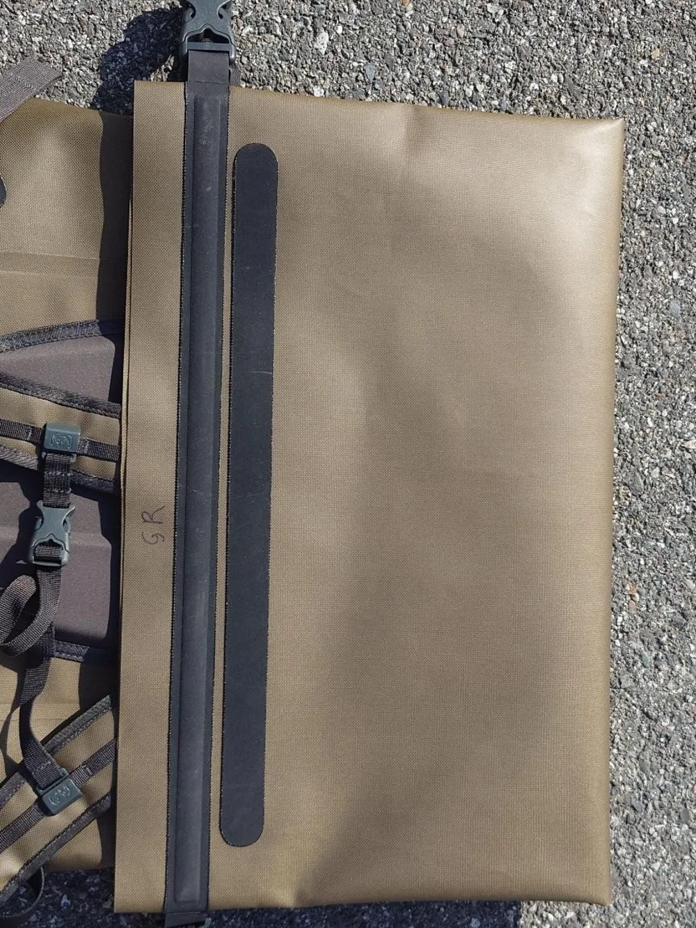 KUIU Karluk 3000 Waterproof Roll-Top Backpack - Olive